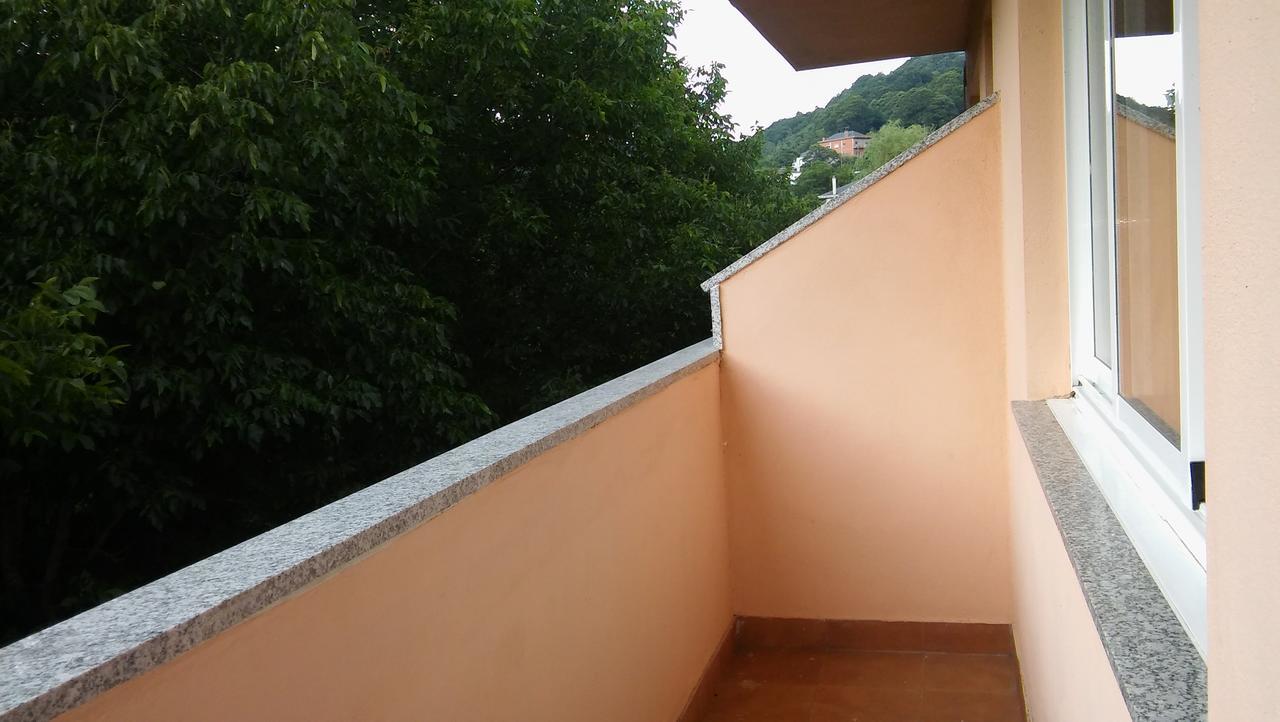 Hostal-Meson Vilasante Treacastela Exterior photo